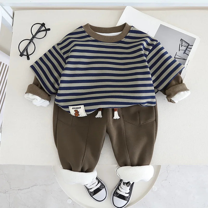 Explorer Stripe Tee & Jogger Set