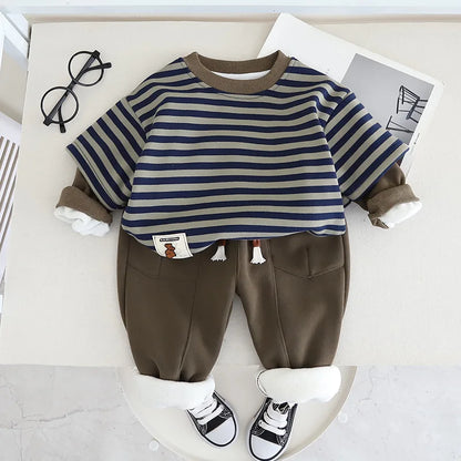 Explorer Stripe Tee & Jogger Set