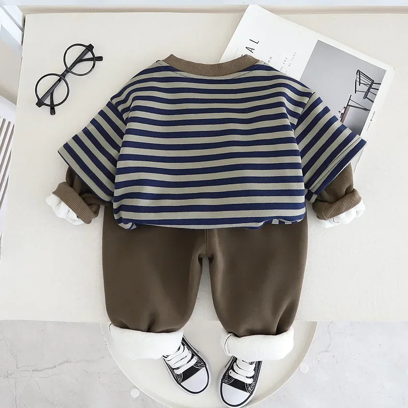 Explorer Stripe Tee & Jogger Set
