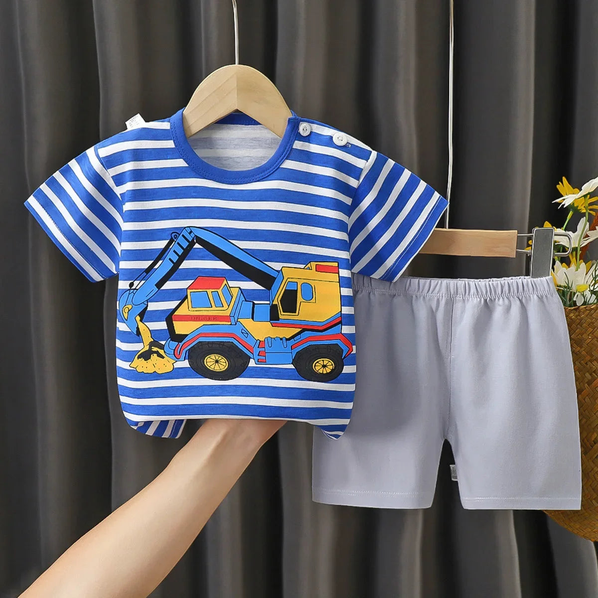 Graphic Tee & Shorts Play Set