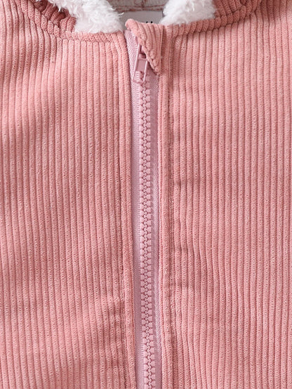 Front zipper detail