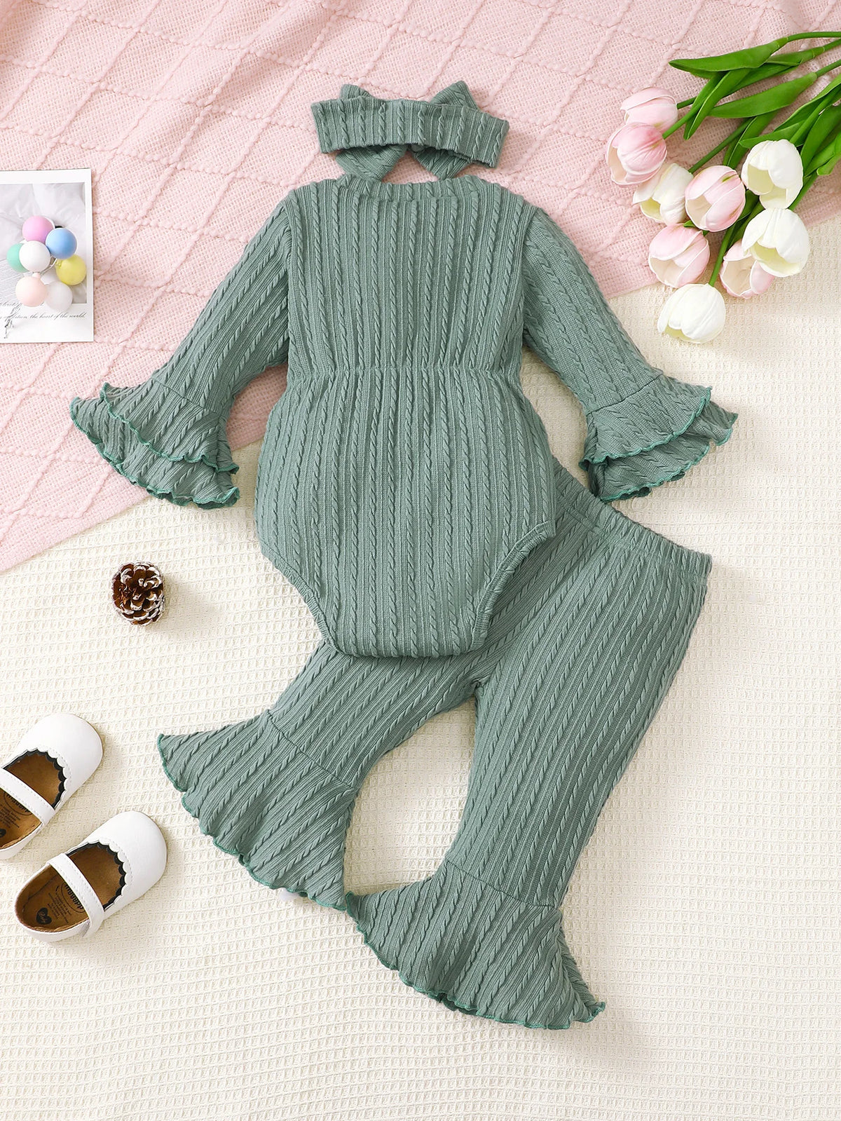 Willow 3-Piece Ribbed Bow Flare Set